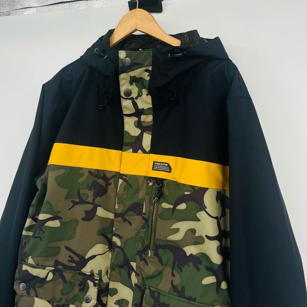 Men's Camouflage Performance Jacket - image 5